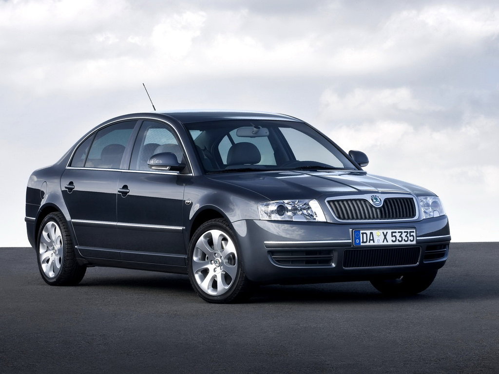 Шкода суперб 1. Skoda Superb 1 поколения. Шкода Суперб до Рестайлинг 2006. Шкода модели 2002-2008. Шкода Суперб 1 поколения 1.8 механика.