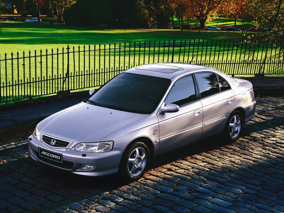 Коврики текстильные "Классик" для Honda Accord (седан / CG, CH) 2001 - 2003, темно-серые, 4шт.