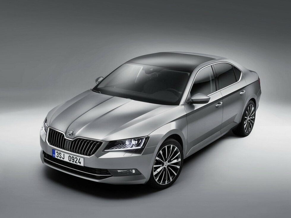 Коврики текстильные "Комфорт" для Skoda Superb III (лифтбек / 3V3) 2015 - 2019, черные, 5шт.